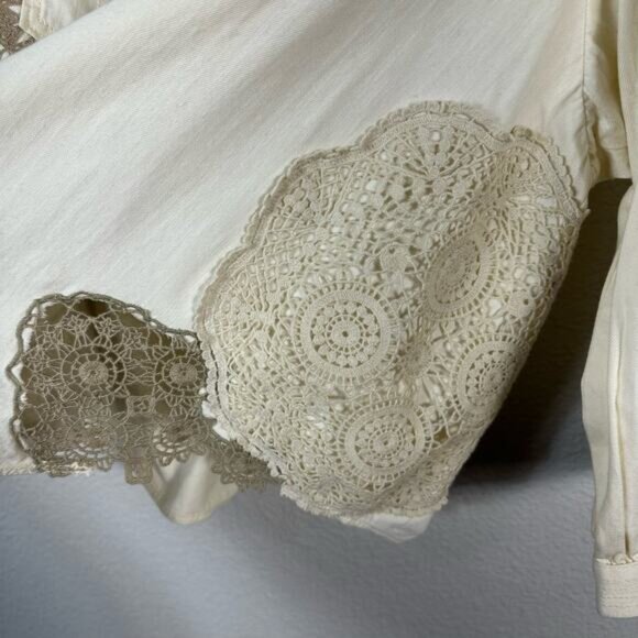 Pilcro NWT by Anthropologie Womens Eyelet Lace Buttondown Shirt Jacket Size 2X - Picture 7 of 13